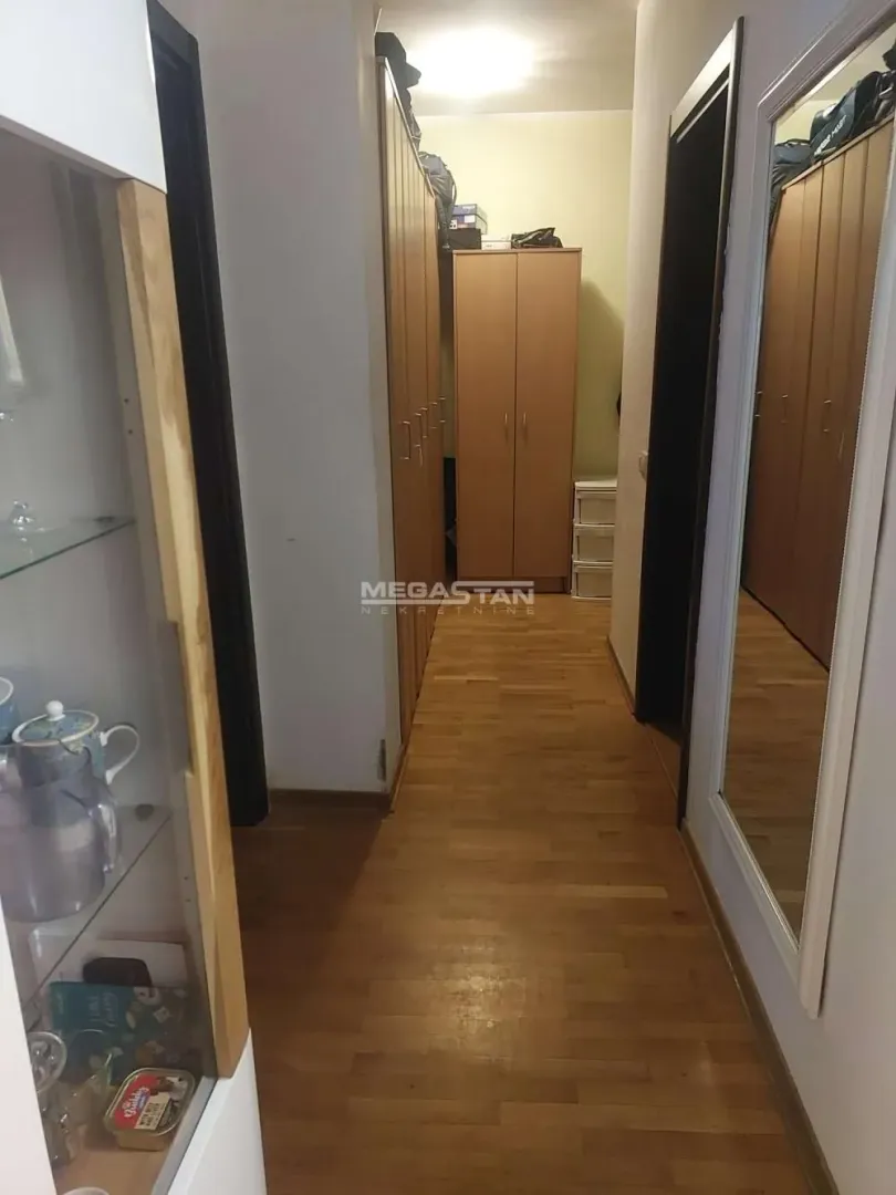 Sale, two bedroom apartment, 67m², Novi Beograd Blok 63, Novi Beograd Sve Podlokacije
