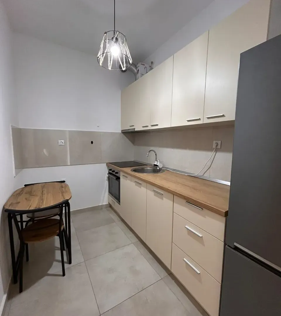 Prodaja, dvosoban stan, 73m², Bečići, Budva
