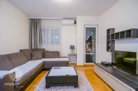 Rent, one bedroom apartment, 43m², Stari Aerodrom, Podgorica - image 6