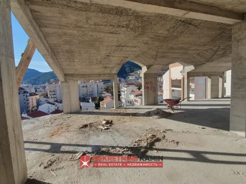 Prodaja, jednosoban stan, 46m², Podkošljun, Budva - image 6