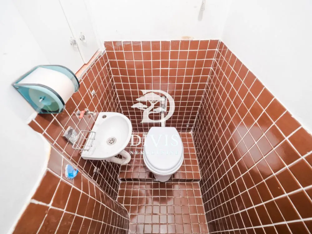 Prodaja, četvorosoban stan, 111m², Stari Grad, Beograd