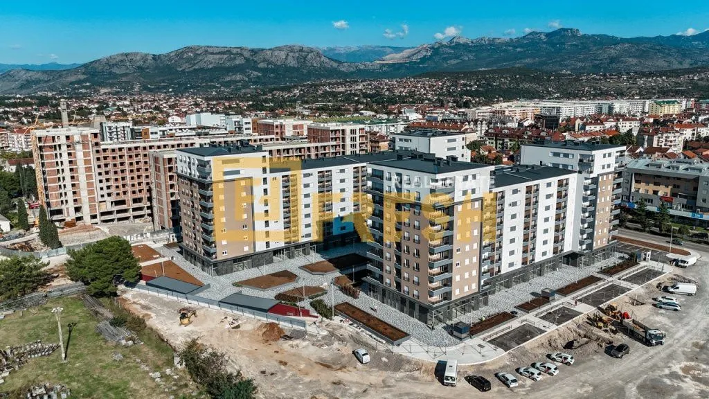 Rent, office space, 282m², Stari Aerodrom, Podgorica
