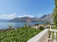 Prodaja, kuća, 410m², Kotor, Crna Gora - image 11