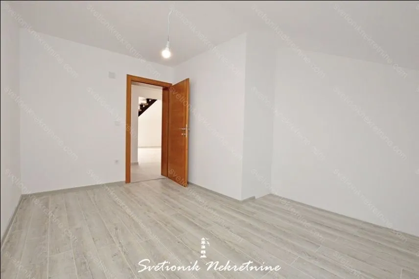 Prodaja, trosoban stan, 115m², Igalo, Herceg Novi