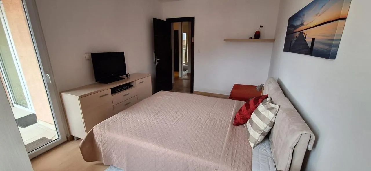 Izdavanje, stan, 46m², Budva, Crna Gora