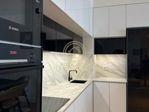 Izdavanje, trosoban stan, 87m², Savski Venac, Beograd - image 6