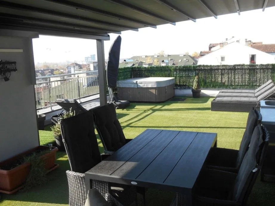 Prodaja, trosoban stan, 75m², Novi Sad, Srbija