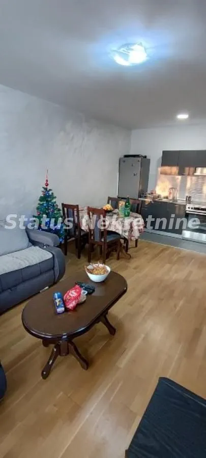 Izdavanje, dvosoban stan, 48m², Rotkvarija, Novi Sad Sve Podlokacije