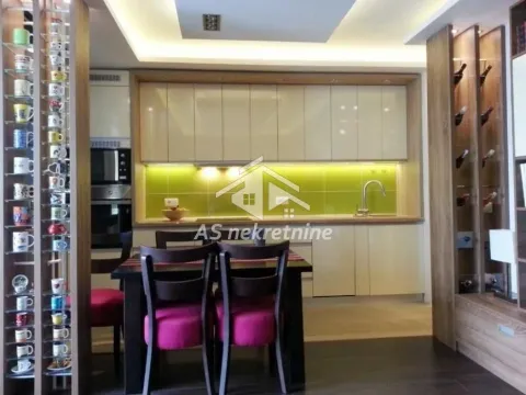 Izdavanje, stan, 67m², Novi Beograd Blok 62, Novi Beograd Sve Podlokacije - image 5