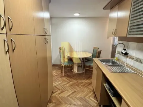 Izdavanje, jednosoban stan, 42m², Centar, Novi Sad - image 5