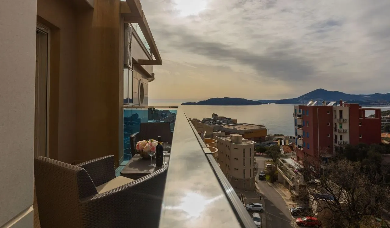 Sale, two bedroom apartment, 96m², Pržno, Budva