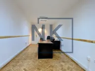 Izdavanje, poslovni prostor, 20m², Blok 5, Podgorica - image 1