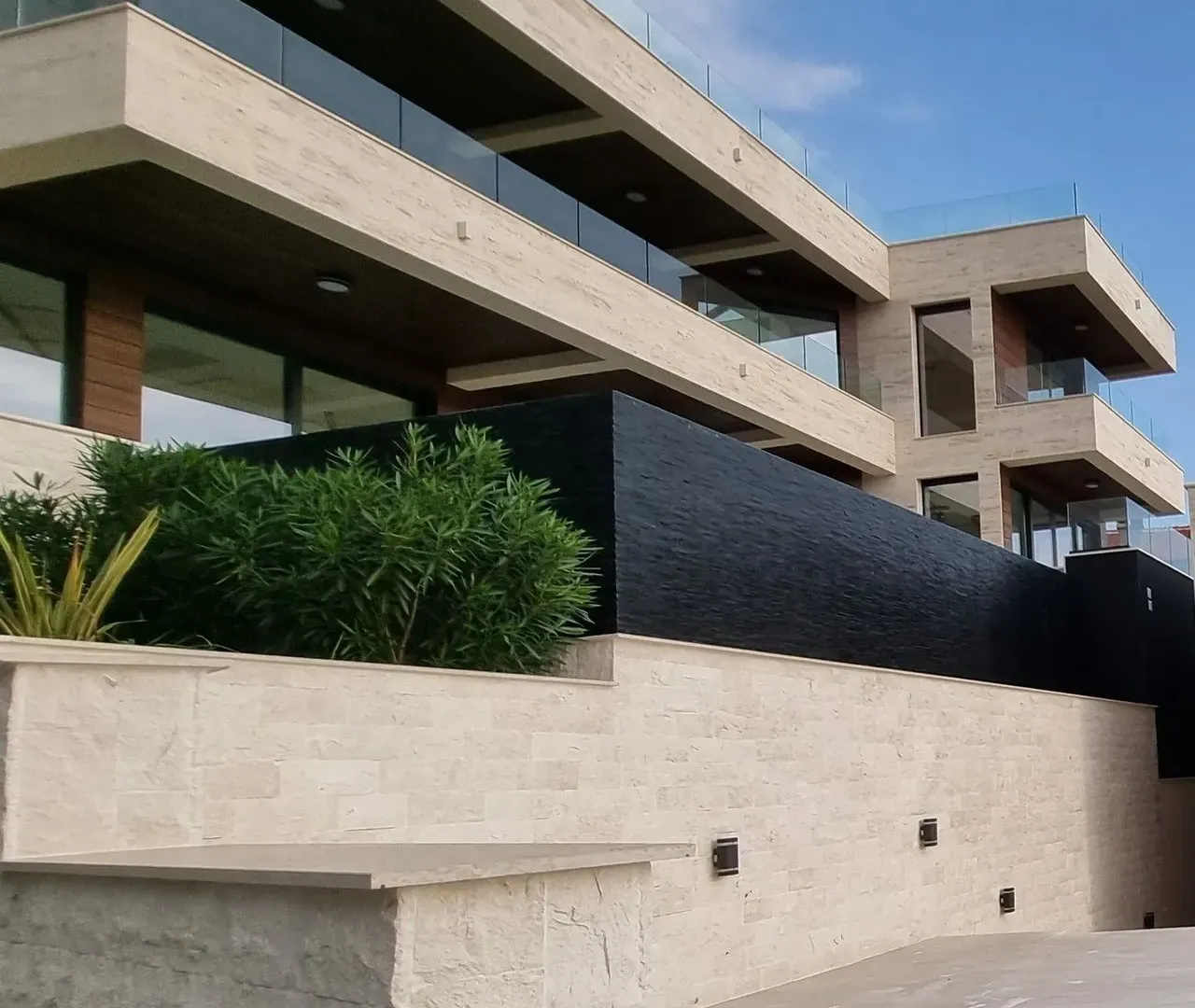 Sale, house, 490m², Tivat, Crna Gora