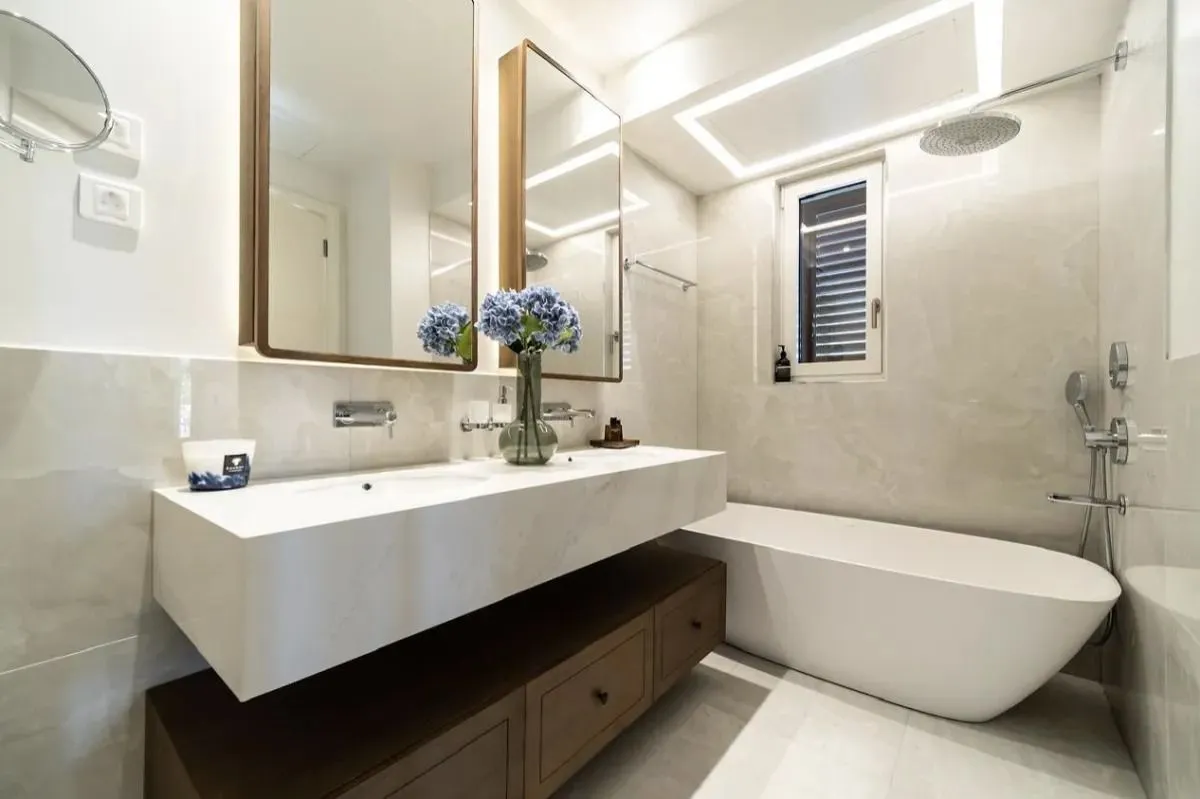 Prodaja, dvosoban stan, 105m², Luštica Bay, Tivat