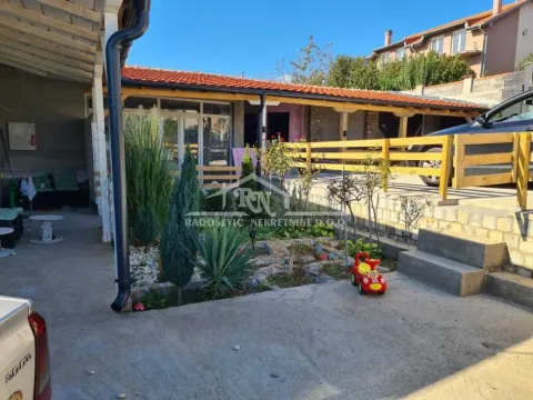 Prodaja, kuća, 247m², Miljakovac, Rakovica - image 2