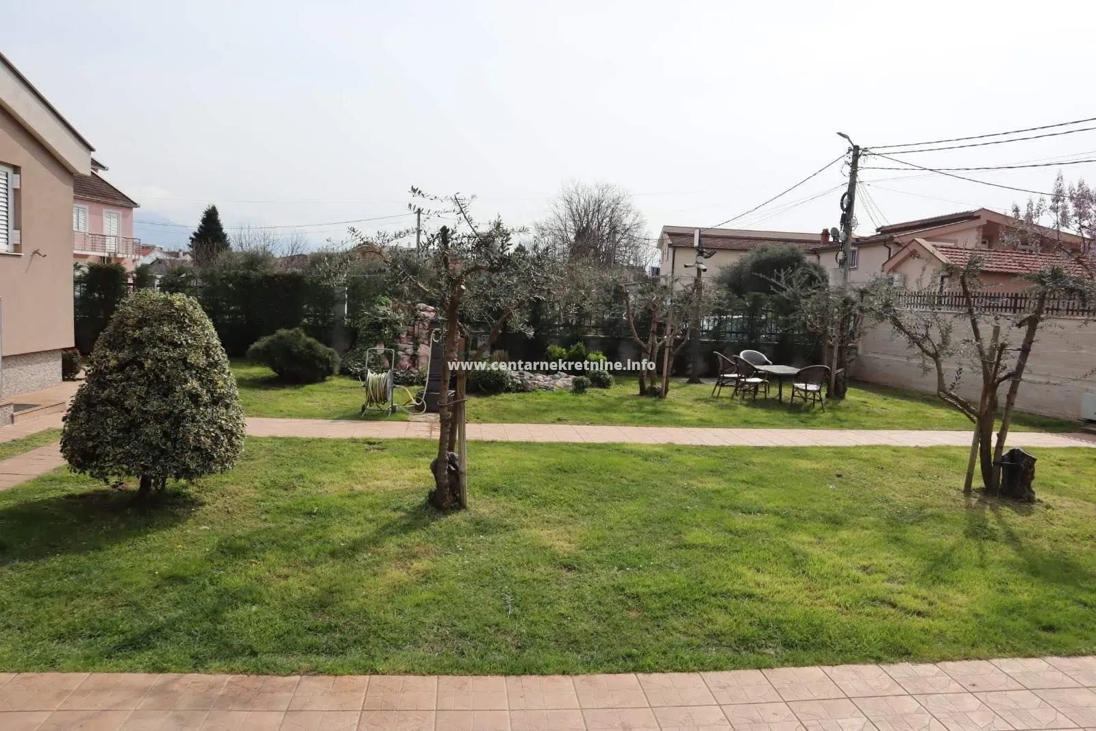 Prodaja, kuća, 200m², Zabjelo, Podgorica