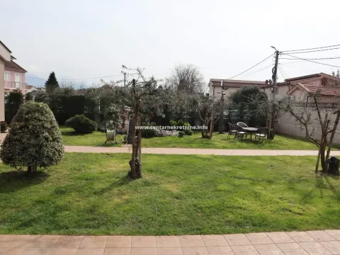 Prodaja, kuća, 200m², Zabjelo, Podgorica - image 8