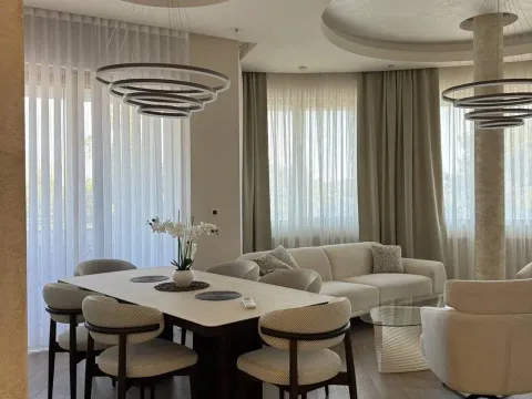 Prodaja, dvosoban stan, 117m², Centar, Budva - image 9