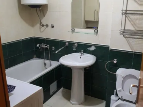 Prodaja, trosoban stan, 105m², Blok 6, Podgorica - image 5