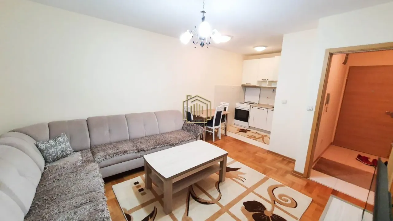 Izdavanje, jednosoban stan, 60m², Stari Aerodrom, Podgorica