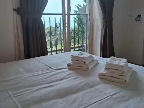 Izdavanje, jednosoban stan, 50m², Reževići, Budva - image 7