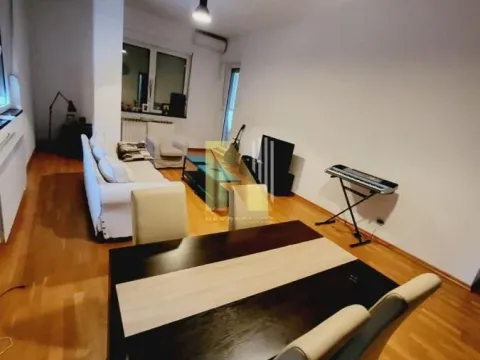 Sale, four bedroom apartment, 108m², Bulevar Oslobodjenja, Novi Sad Sve Podlokacije - image 2