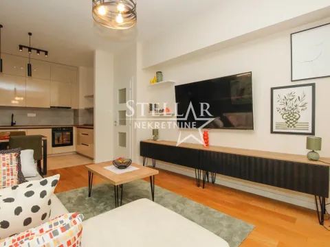 Rent, two bedroom apartment, 73m², Vezirov Most, Podgorica - image 2