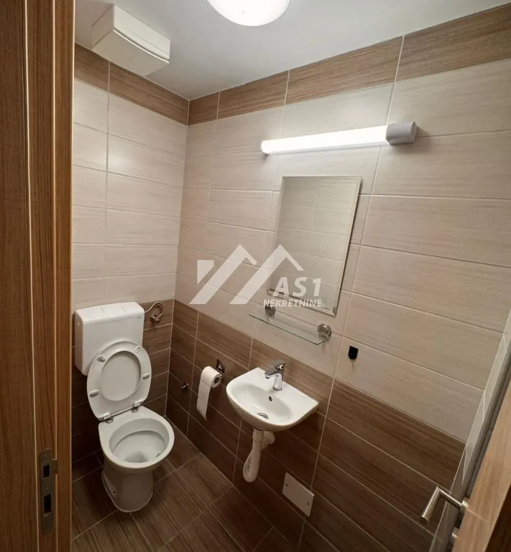 Izdavanje, trosoban stan, 70m², Jugovićevo, Novi Sad Sve Podlokacije
