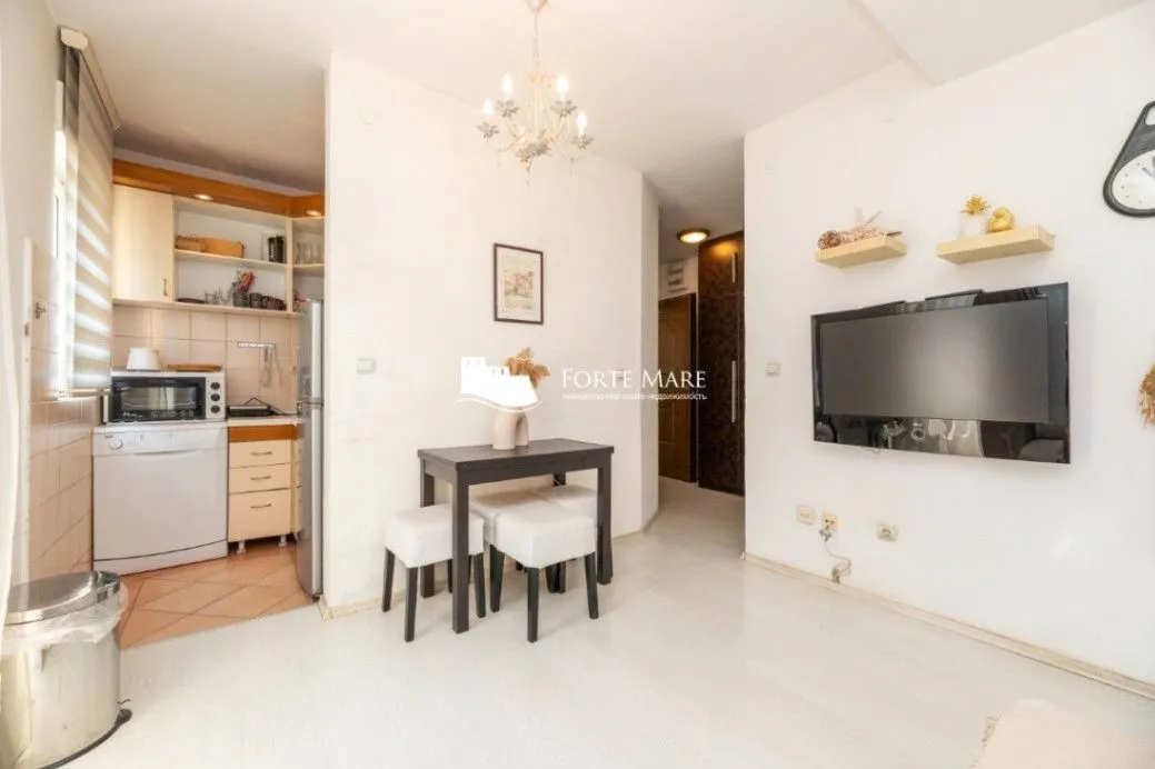 Prodaja, jednosoban stan, 43m², Topla, Herceg Novi