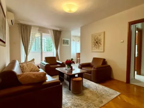 Sale, one bedroom apartment, 63m², Preko Morače, Podgorica - image 2