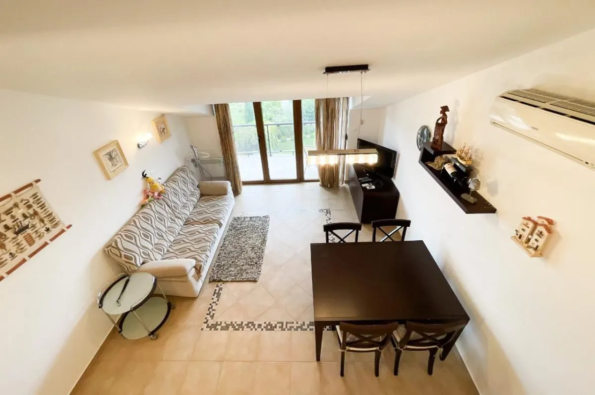 Prodaja, trosoban stan, 85m², Bijela, Herceg Novi