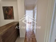 Izdavanje, četvorosoban stan, 105m², Stari Grad, Beograd - image 6