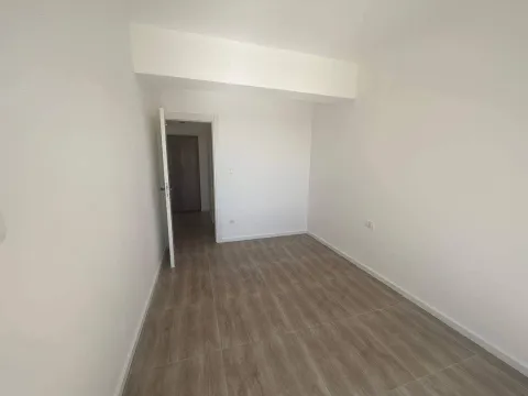 Sale, one bedroom apartment, 46m², Bar, Crna Gora - image 3