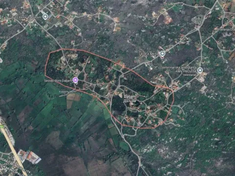 Zemljište in Daljam