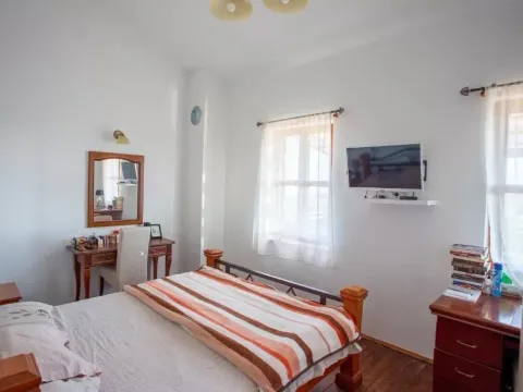Prodaja, kuća, 210m², Zagora, Kotor - image 15