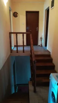 Prodaja, kuća, 200m², Stari Aerodrom, Podgorica - image 10
