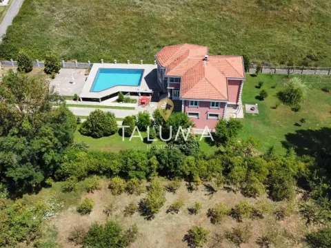 Sale, house, 300m², Jastreb, Danilovgrad - image 2