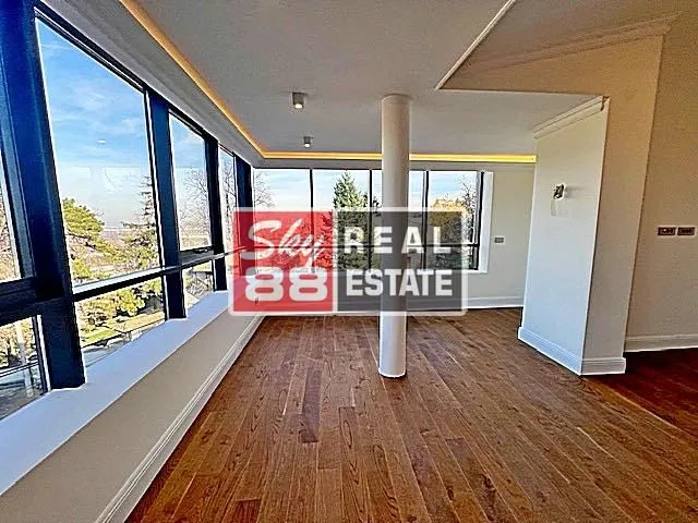 Rent, four bedroom apartment, 173m², Senjak, Beograd
