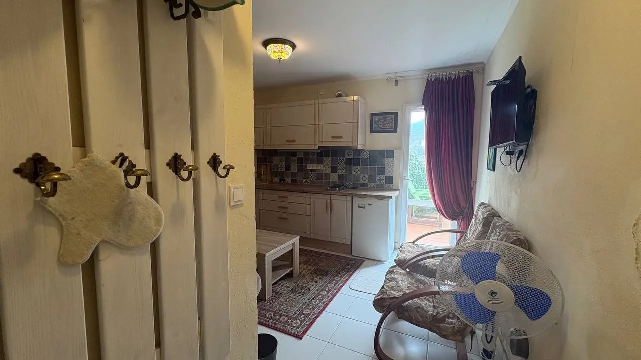 Prodaja, trosoban stan, 180m², Lepetani, Tivat
