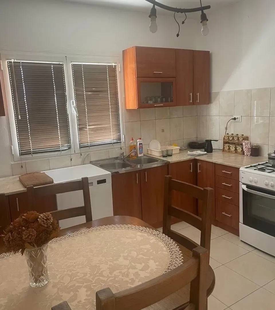 Sale, house, 313m², Sutomore, Bar