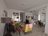 Izdavanje, kuća, 110m², Kava, Tivat - image 5