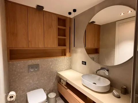 Sale, one bedroom apartment, 58m², Centar, Budva - image 10