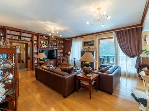 Prodaja, kuća, 507m², Dobrota, Kotor - image 30