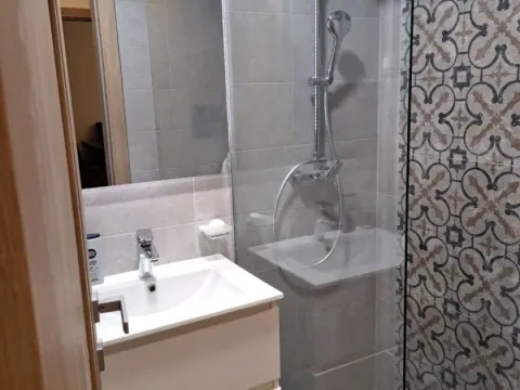 Izdavanje, jednosoban stan, 53m², Master Kvart, Podgorica - image 9