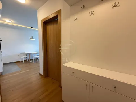 Rent, two bedroom apartment, 40m², Bulevar Evrope, Novi Sad Sve Podlokacije - image 14