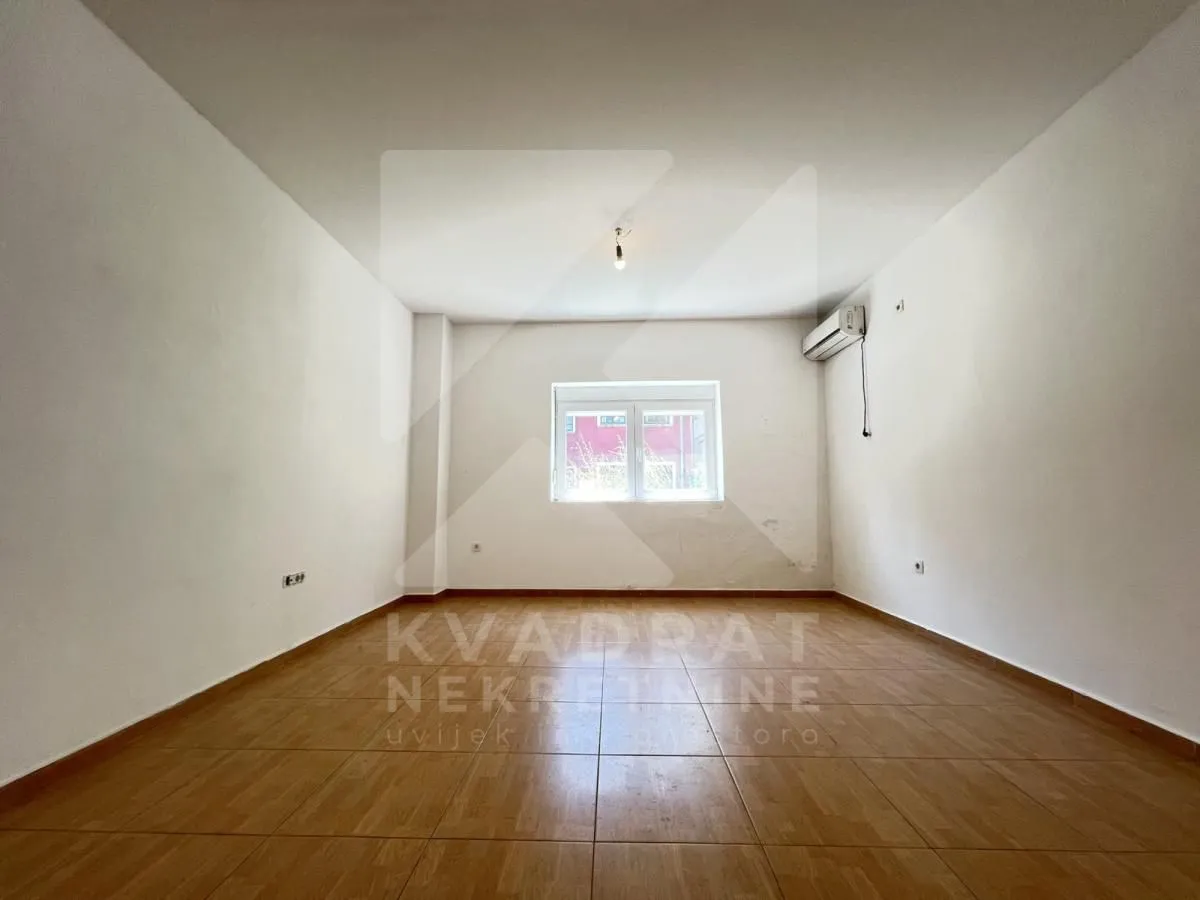 Rent, office space, 27m², Centar, Podgorica
