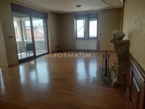 Izdavanje, četvorosoban stan, 160m², Vračar Hram, Vračar Sve Podlokacije - image 9