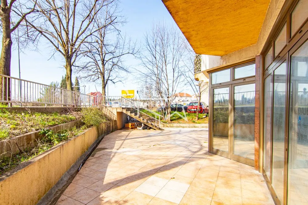 Rent, office space, 76m², Stara Varoš, Podgorica