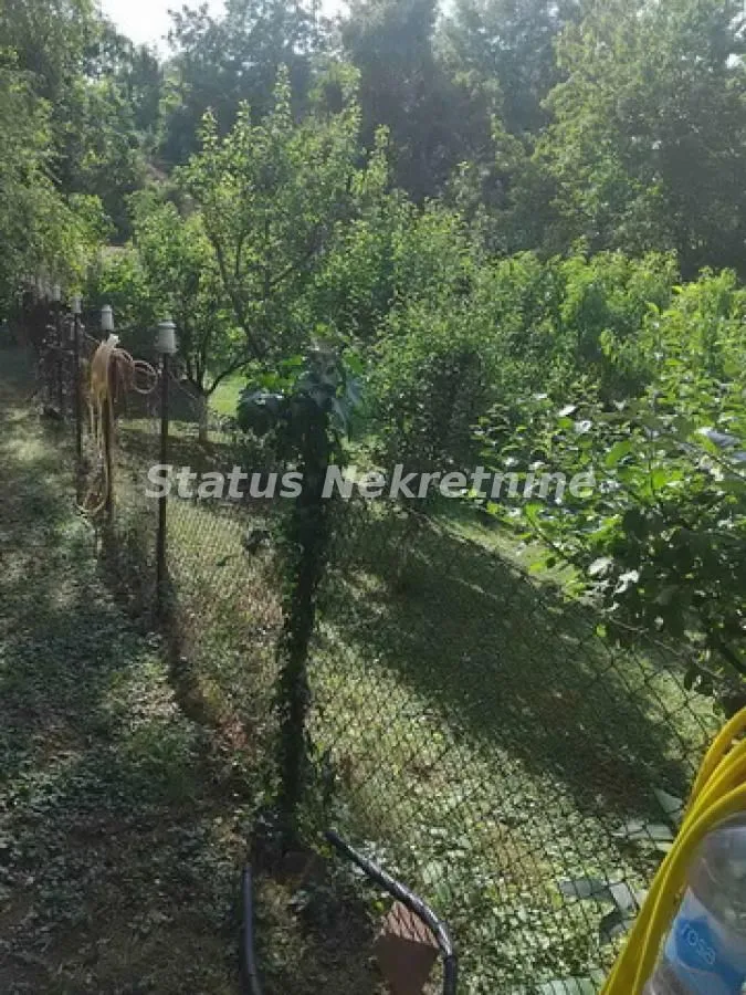 Prodaja, plac, 700m², Beočin, Srbija