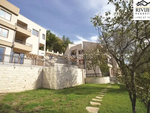 Prodaja, dvosoban stan, 69m², Topla, Herceg Novi - image 1